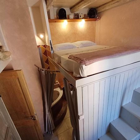 Casaluna, Chambre Climatisee Dans Maison De Village Sotta Exterior photo